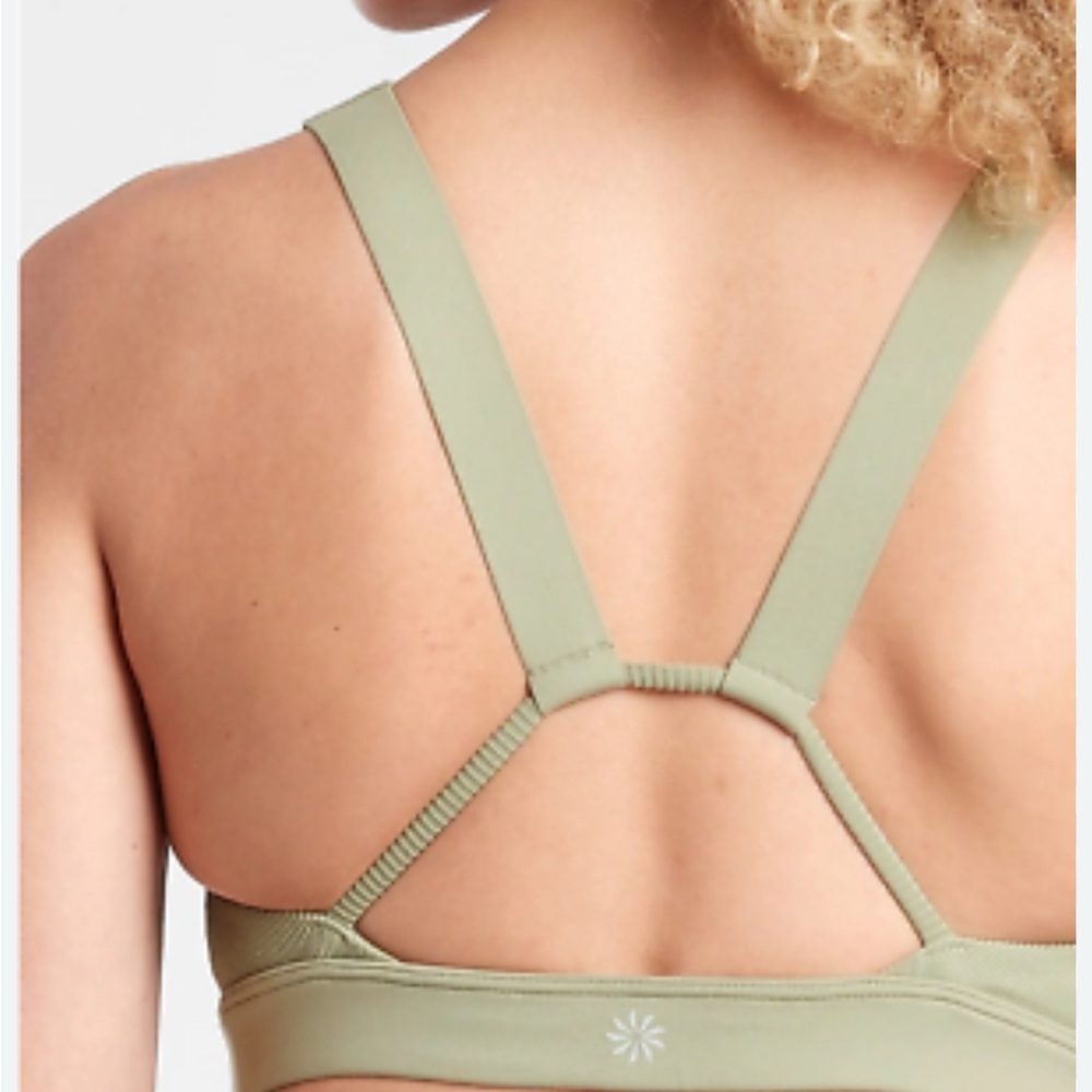 Athleta Exhale Rib A-C Cup Sports Bra